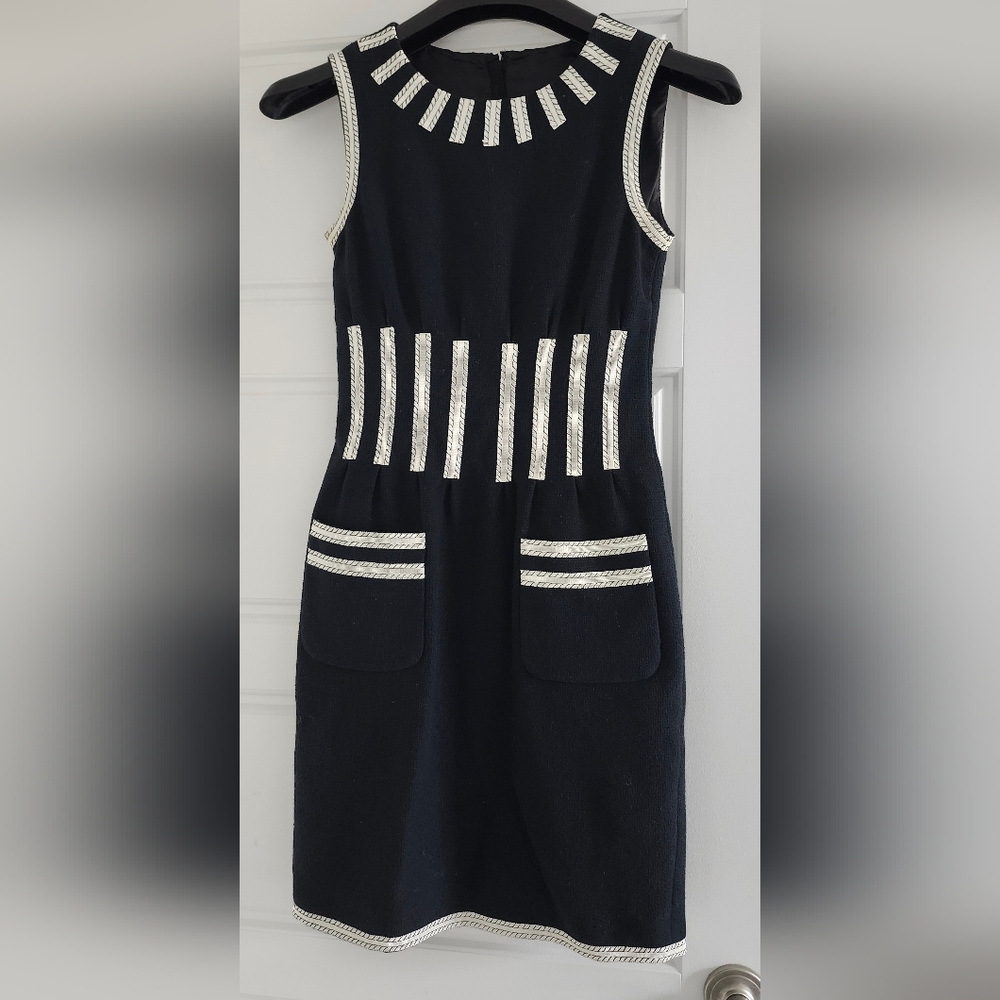 Moschino $899 100% Cottton Contrast Trim Dress Size 40 IT (2-4) Black/White